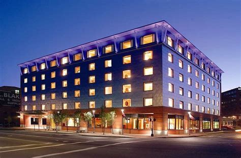 HILTON GARDEN INN PORTLAND DOWNTOWN WATERFRONT - Updated 2024 Prices ...