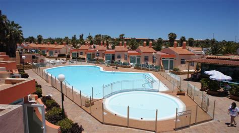 Castillo Playa Bungalows in Caleta de Fuste, Fuerteventura | loveholidays