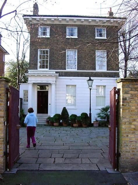 Paul McCartneys Home - Landmarks & Historical Buildings - 7 Cavendish ...