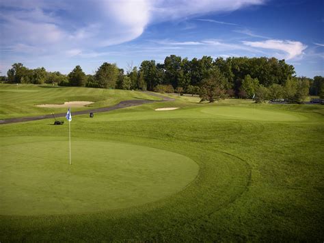 Barrington Golf Club in Aurora, Ohio, USA | GolfPass