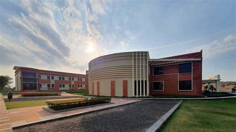 Jagran Lakecity University Campus - powered by Sunstone’s, Bhopal ...