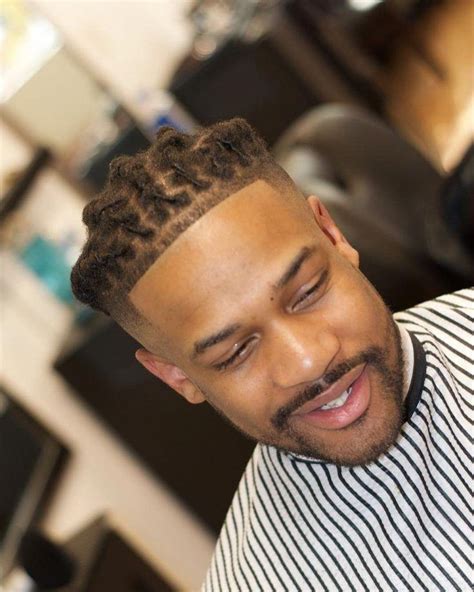 This really is great looking. #thickhairmenshairstyles | Dreadlock hairstyles for men, Dread ...