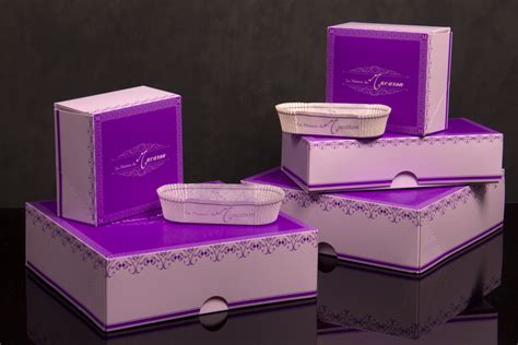 Custom Bakery & Candy Boxes Printed with Your Logo or Design