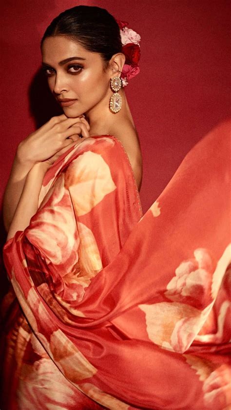 Deepika Padukone's pictures in a red floral saree will make you fall in ...