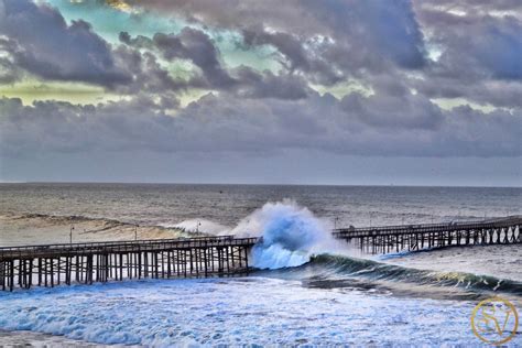 Wave That Broke The Ventura Pier Print SoCal Surf Photo