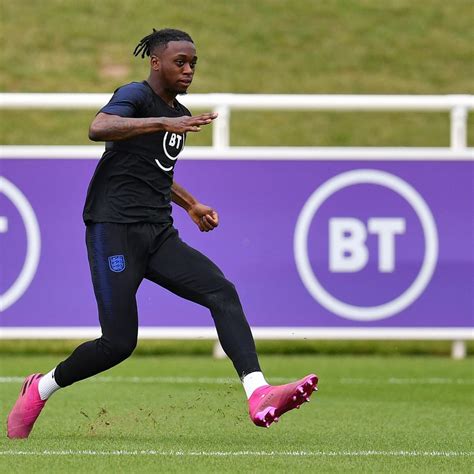 Aaron Wan-Bissaka Withdraws from England Squad Due to Back Injury ...