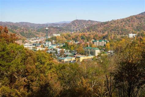 Gatlinburg fall foliage | Tennessee Smokies Visitors Guide