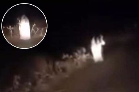 Terrifying ‘Ghost’ Scares the Hell out of Driver along deserted country road..!!!