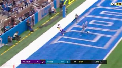 VIDEO: Vikings WR Adam Thielen Suffers Hamstring Injury After Unreal ...