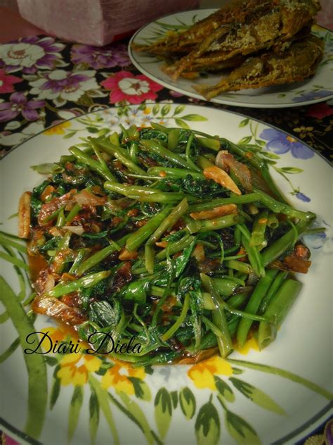 DIARI DIELA: Sayur Kangkung Goreng Belacan