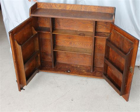 Bargain John's Antiques | Antique Oak Medicine Cabinet - Double door ...