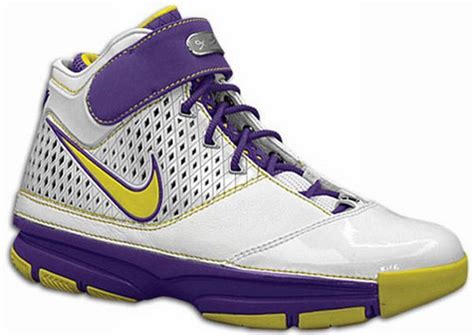 Kobe Bryant Shoes Pictures: new Nike Zoom Kobe II (2) Signature ...