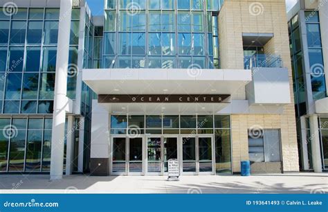 Ocean Center Entrance, Daytona Beach, Florida Editorial Stock Photo - Image of summer, center ...