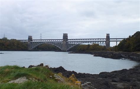 Britannia Bridge | The Britannia Bridge joining Anglesey to … | Flickr