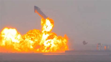 SpaceX Starship rocket blows up after successful landing | Rapid News