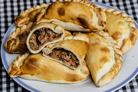 Empanadas de Carne Picante – elcriollo