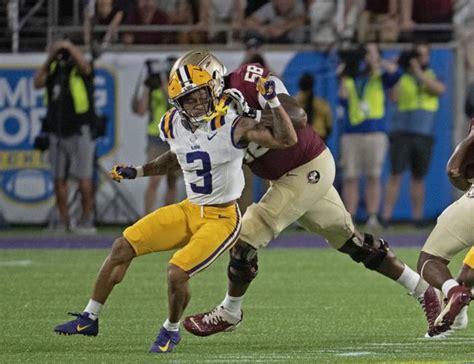 LSU players, fans honor Greg Brooks recovering from surgery | LSU ...