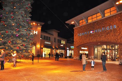 Outlets at Traverse Mountain | Explore Utah Valley