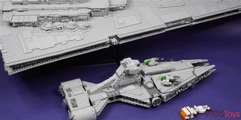 Lego Star Wars Millennium Falcon and Imperial Light Cruiser - town-green.com