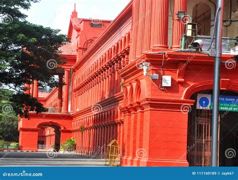 Karnataka High Court editorial stock image. Image of government - 111160189