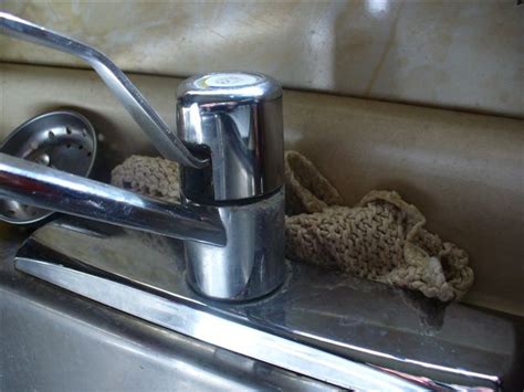 How To Take Apart Moen Kitchen Faucet – Things In The Kitchen