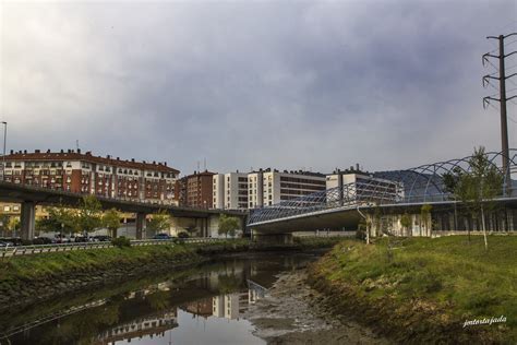 Barakaldo | paseando por Barakaldo con día triste pero buena… | Flickr