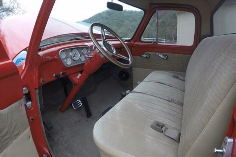 1953 FORD F-100 4X4 CUSTOM PICKUP - Interior - 226400