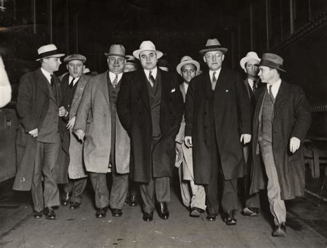 RETRO KIMMER'S BLOG: AL CAPONE GOES TO PRISON FOR TAX EVASION OCT 17 1931