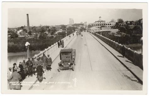 [International Bridge, Laredo, Texas and Nuevo Laredo, Tamaulipas ...