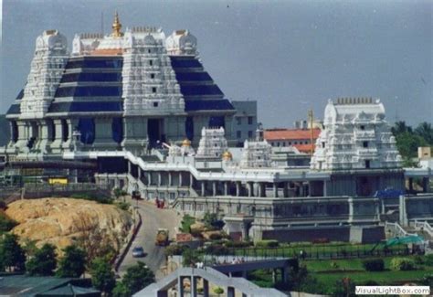 ISKCON temple timings, bangalore. Location, Entry Fees, Opening Hours, Closing Time