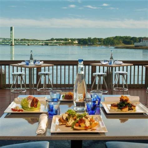 NH Restaurants With Outdoor Seating Open Today