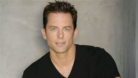 The Young and The Restless News Update: Y&R Alum Michael Muhney Tweet Storm - Demands Apology ...