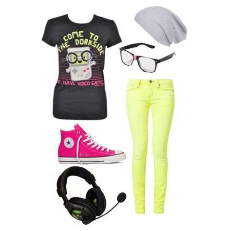 Gamer Girl outfit Emo Outfits For Girls, Gamer Girl Outfit, Nerd ...