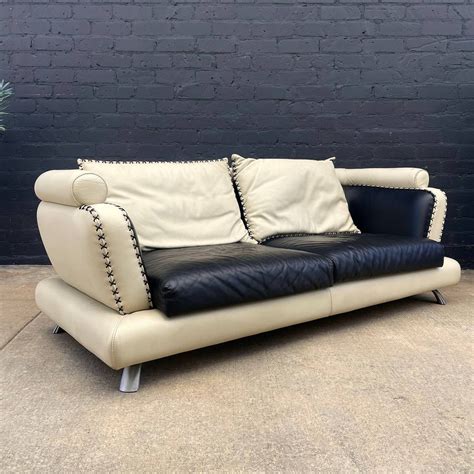 Italian Contemporary Modern Leather Sofa – Vintage Supply