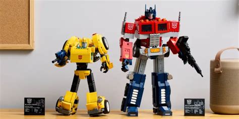 Lego Reveals A 950-Piece Bumblebee Transformers Set Releasing July 1