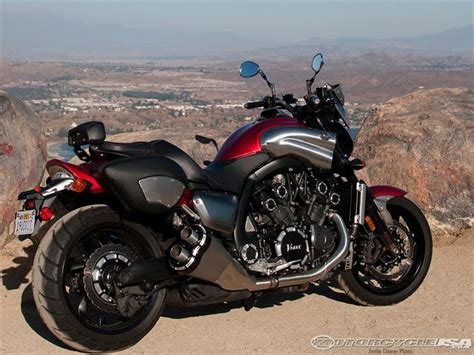 Bikes Profile: Yamaha VMAX 1700