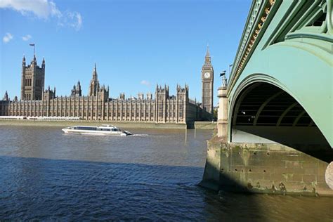 Westminster Bridge and South Bank Lion - Queen's Walk London