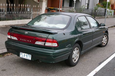 1999 Nissan Maxima GXE - Sedan 3.0L V6 Manual