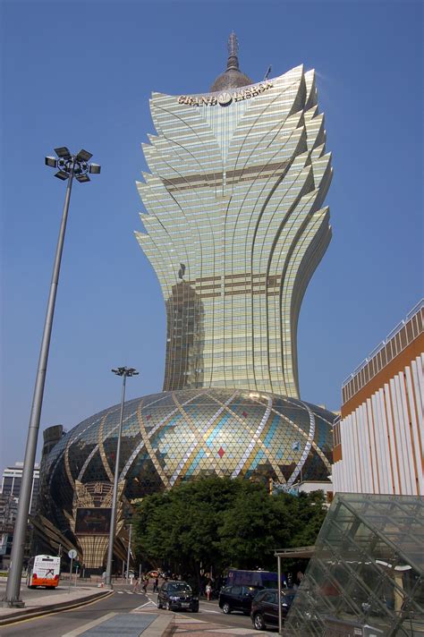 Wallpaper : Casino, hotel, China, macau, building, skyscraper, urban, Grand Lisboa 2000x3008 ...