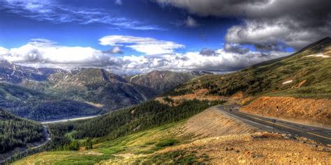 The Continental Divide in Colorado | CDT Hiking Trails and Driving Mountain Passes