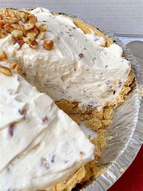 No-Bake Creamy Pecan Pie Recipe: A Twist On The Classic