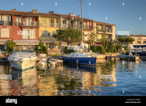 Port grimaud hi-res stock photography and images - Alamy