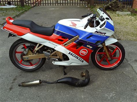 1988 Honda NS125R - Moto.ZombDrive.COM