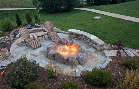 Inspiring Fire Pit Design Ideas For Your Backyard Home 16 #”outdoorfirepitideasbackyards” | Fire ...