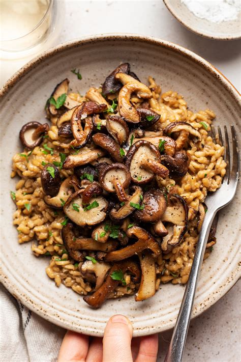 Vegan mushroom risotto - Lazy Cat Kitchen
