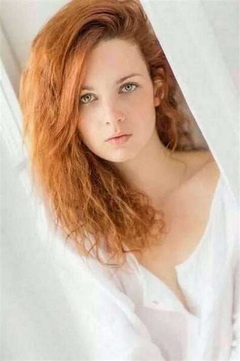 Beautiful Irish Redheads (29 Photos) – Suburban Men