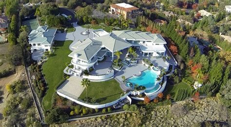 Take a Look at the 10 Most Expensive Celebrity Homes in The World | The Most Expensive Homes