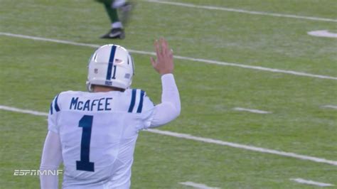 Pat McAfee celebrates a perfect punt with a better celebration ...