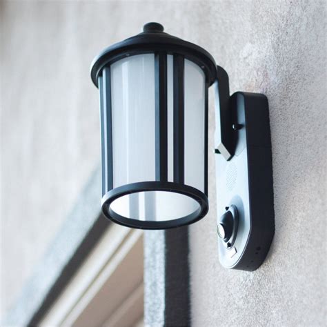 Maximus Video Security Camera & Outdoor Light - Traditional Black ...