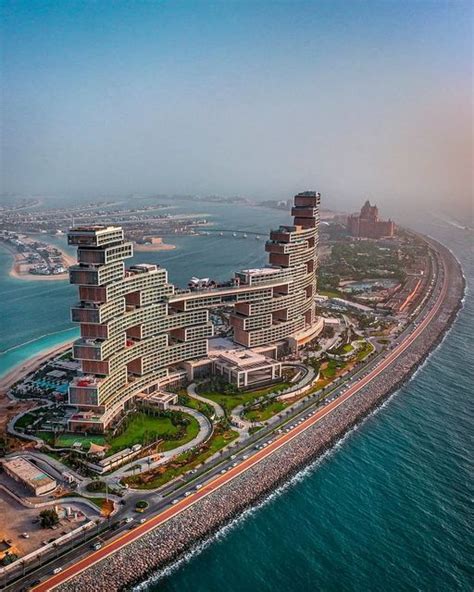 Dubai Architecture 2024: Iconic Designs & Future Trends